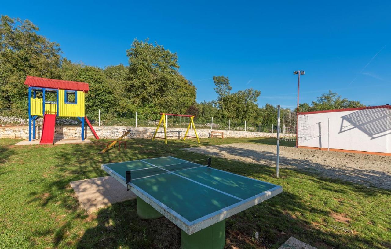 Holiday Park Village Jelovci Kringa エクステリア 写真